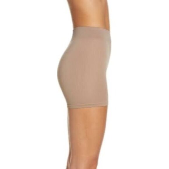 SKIMS Stretch Rib Bike Short NEW Desert XXS/XS - Picture 11 of 11